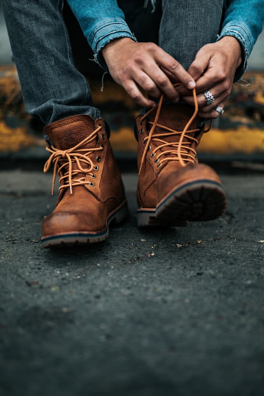 Desert Boot — Tan Suede photo 1